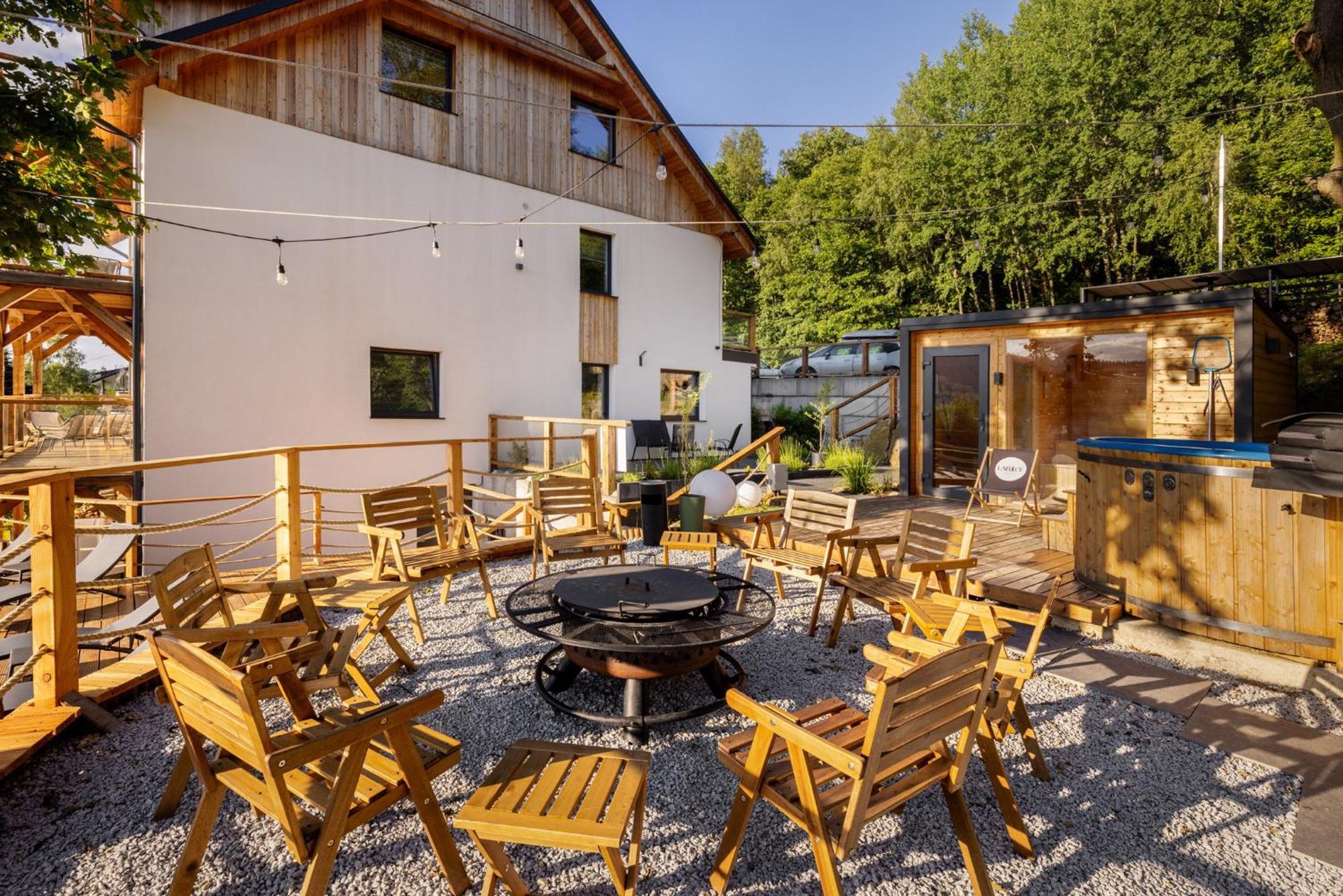 Apartamenty Larice - Podgrzewany Basen, Balia I Sauna Swieradow-Zdroj Ngoại thất bức ảnh